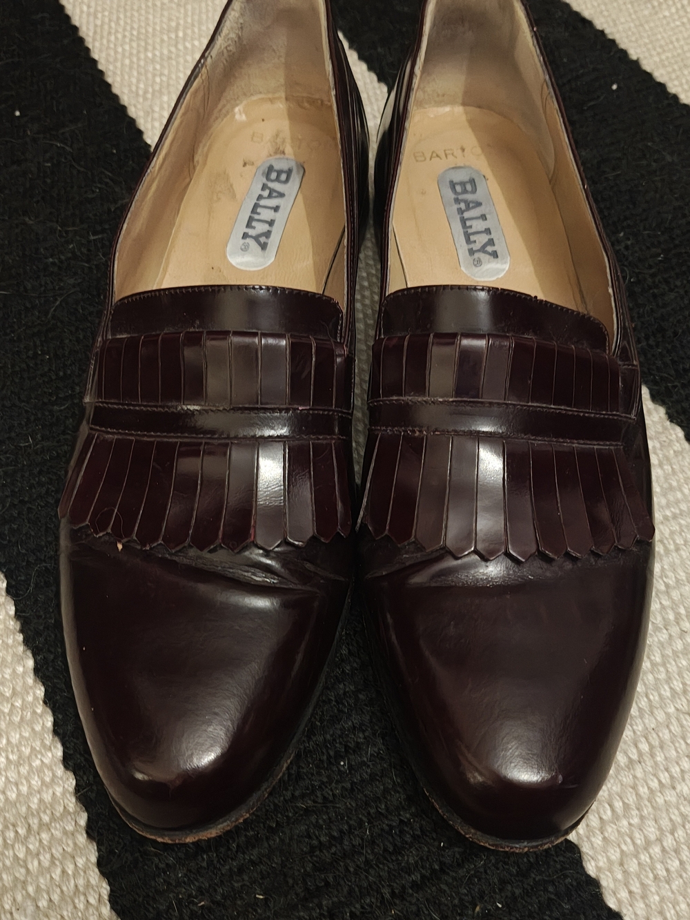 Bally Oxblood Leather Kiltie Loafers Italian Luxury Flats Size 10B